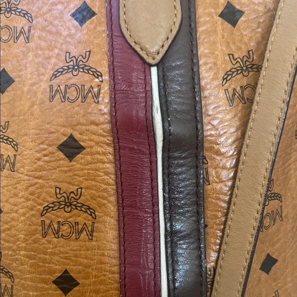 MCM Tan and Burgundy Logo Tote - Picture 15 of 15
